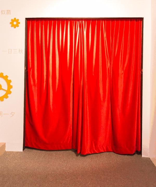 戚薇都来拍拍拍！比IMAX还震撼的沉浸剧场，足足1000㎡共17种主题