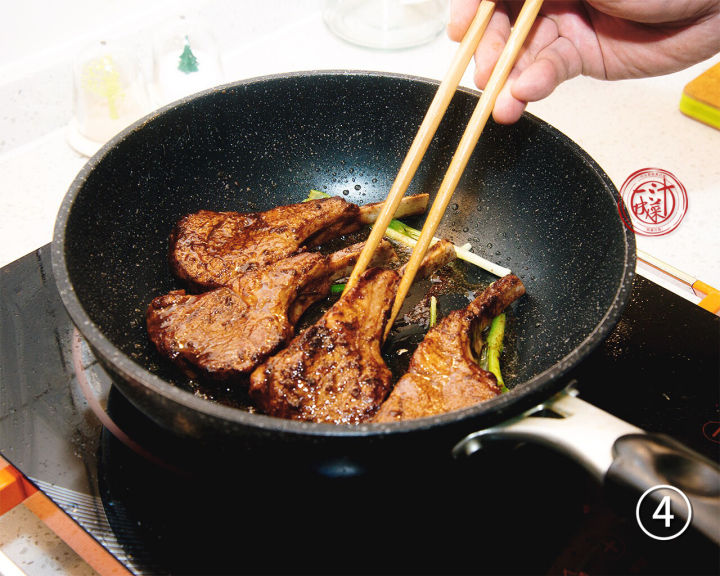 香煎小羊排，教你如何使用“孜然粉”，做出超好吃的*疆新**风味羊排