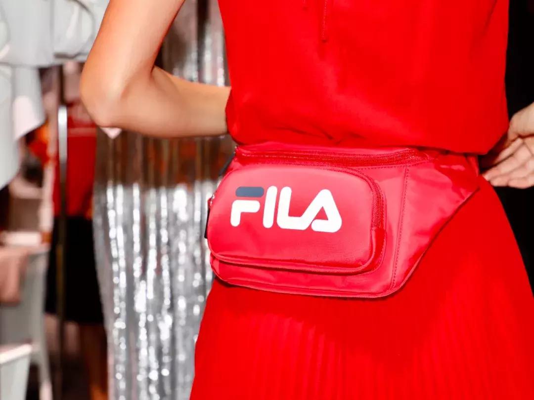 马思纯穿阿迪达斯,马思纯adidas中国