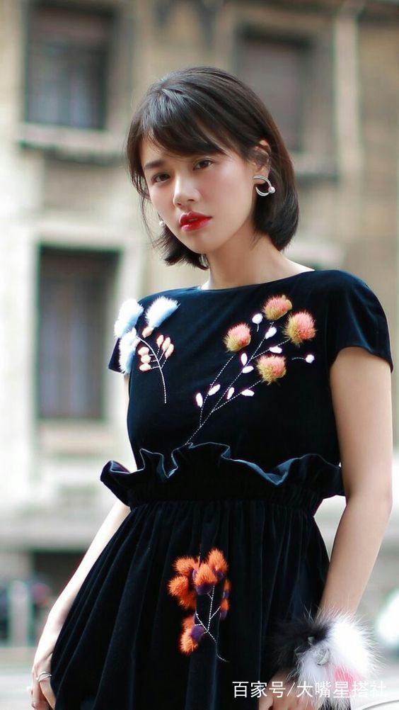 马思纯米兰,马思纯米兰优雅出镜