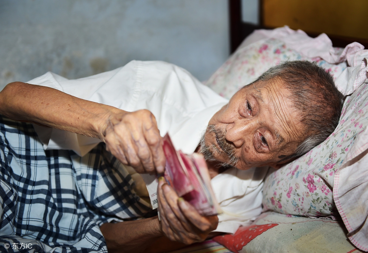 老年痴呆的真正病因是肾气不足,肝肾虚的老年痴呆