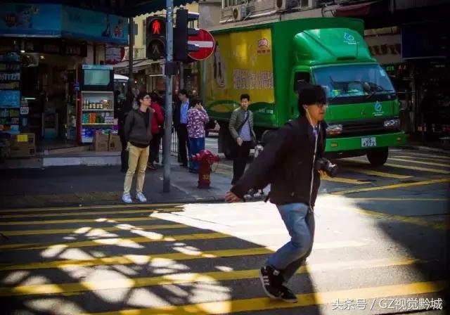 为什么摄影大师都喜欢拍黑白,为什么不推荐18-135的焦段