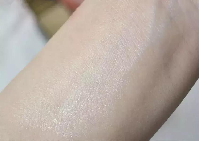 日本最便宜又好用的眼霜,日本的最好用的三款眼霜