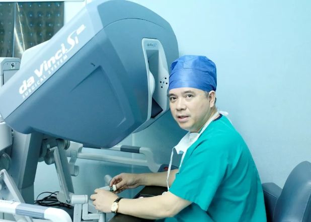 体检肾上有肿瘤就要做手术么,体检发现的小的肾肿瘤如何治疗