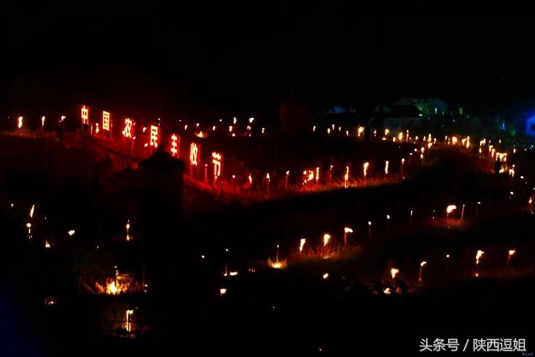 梯田叠嶂入云霄,稻谷飘香庆丰年,汉阴稻香旅游节在凤堰梯田启动