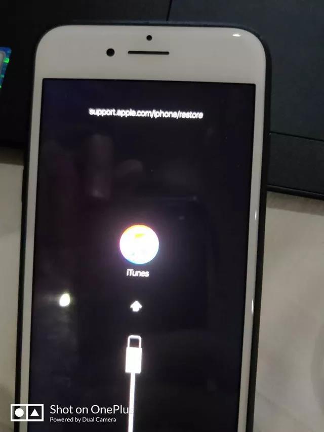 苹果更新出现restore,iphone开不了机提示restore