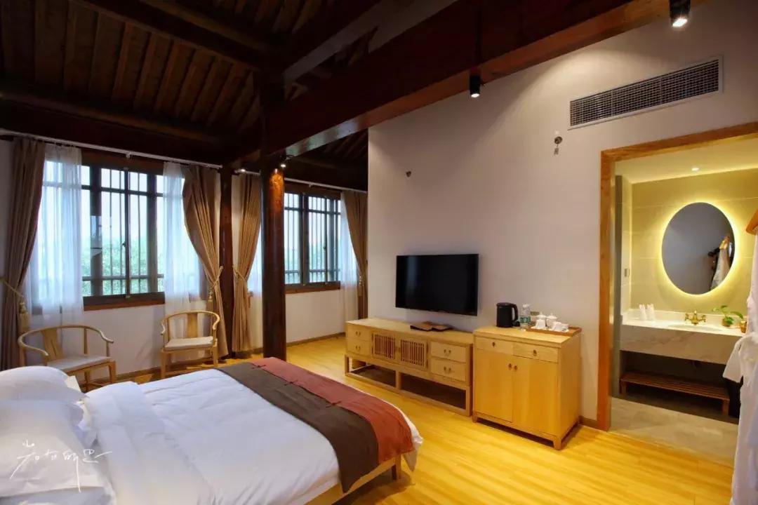 沙家浜芦苇荡游玩体验感想,沙家浜风起芦苇荡