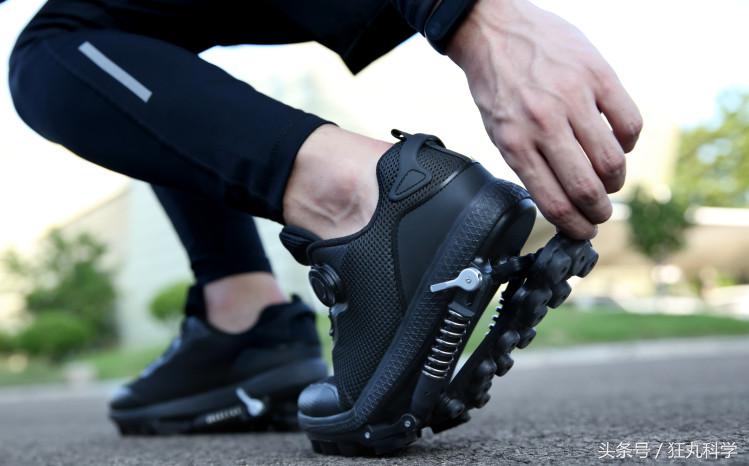 一双很好看又不伤脚的跑鞋,又有颜值又有实战的跑鞋