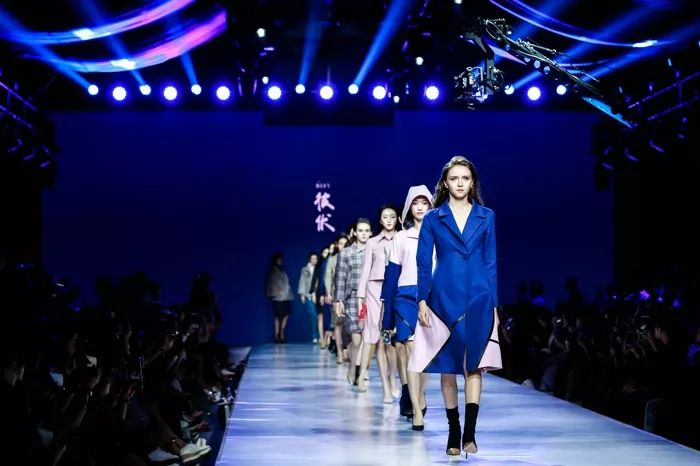 北京时装周热点,2019北京时装周秀场压轴
