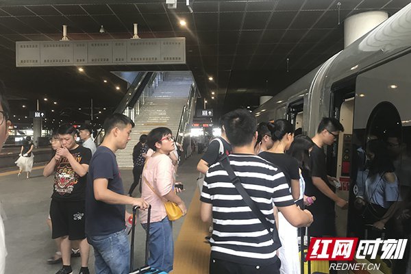 广深港高铁长沙到香港,长沙直达香港高铁什么时候恢复