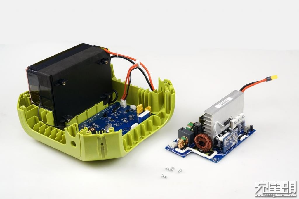 电小二户外电源拆解,电小二户外电源拆机