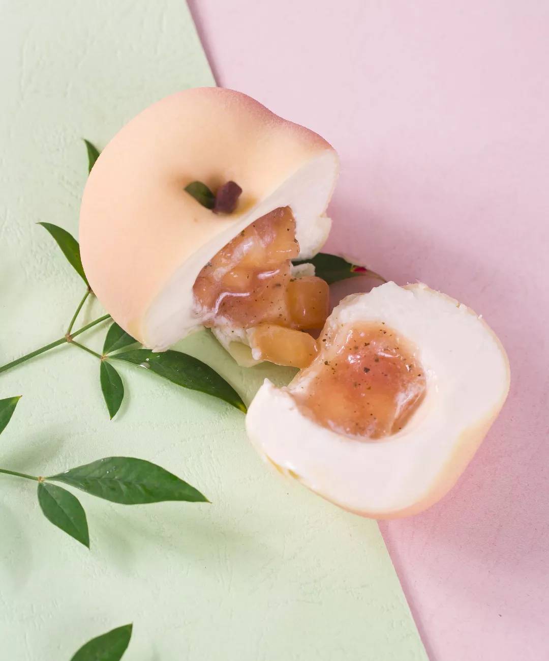 这么可爱的蛋糕里面会是什么样,这样可爱的肉松饼你吃过吗