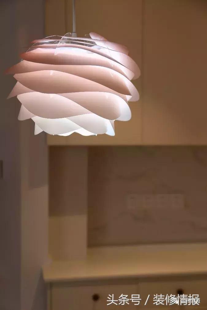 厨房是斜的怎么设计,楼中楼的大厨房大餐厅的设计