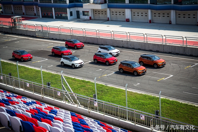 没有赛车驾驶证能进赛道吗,没赛车证可以下赛道不