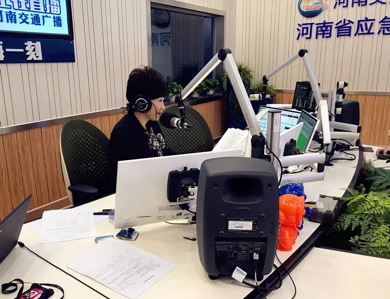 主持人工作如何,主持人工作有趣吗