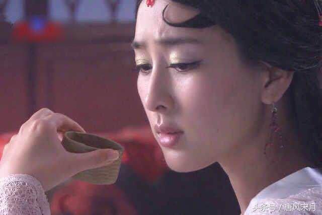 八戒跟嫦娥是怎么认识的,八戒与嫦娥什么关系