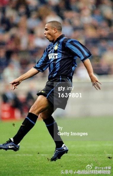 罗纳尔多水晶足球鞋,中国玩家创造世界奇迹