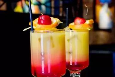 来英国酒吧应该喝什么酒,英国酒吧需要注意什么