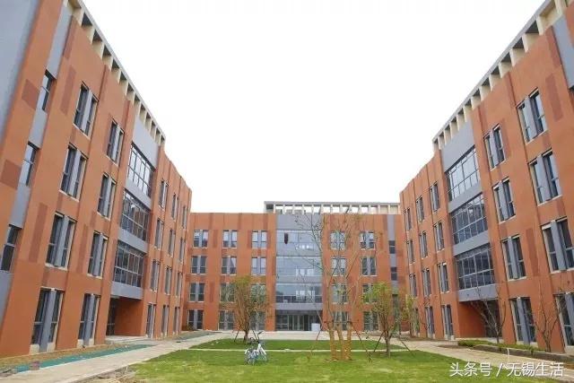 新学校实景视频,锡城新学校简介