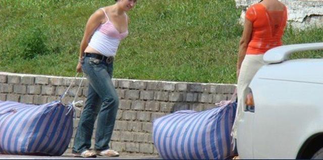 俄继向中国空运大量现金和提供农业土地后，一些人或正在闷声发财