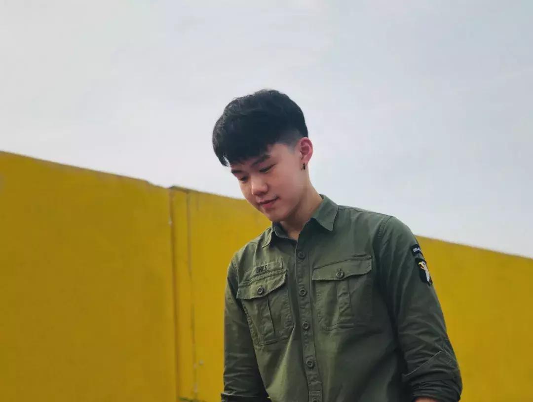 澳洲烟盒吓人视频,澳洲恐怖烟盒