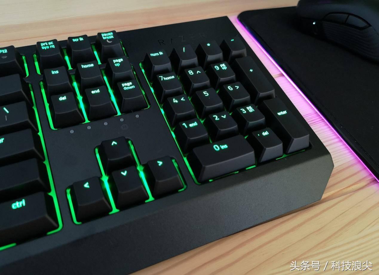 雷蛇黑寡妇键盘绿轴测评,雷蛇绿轴黑寡妇键盘测评