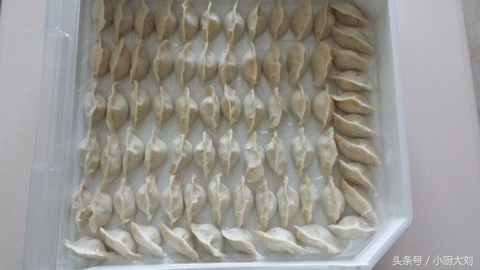 饺子放冰箱冷冻怎么可以不裂,包完饺子怎么冻可以不破不裂