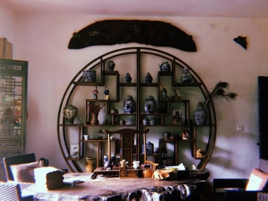 国庆假期住哪儿？水灵妹为你精心奉上都江堰这10家紧临景区的民宿酒店！让你坐拥青山绿水，感受品质生活