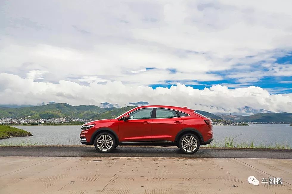 风光ix5智能轿跑,东风风光ix5和轿跑suv