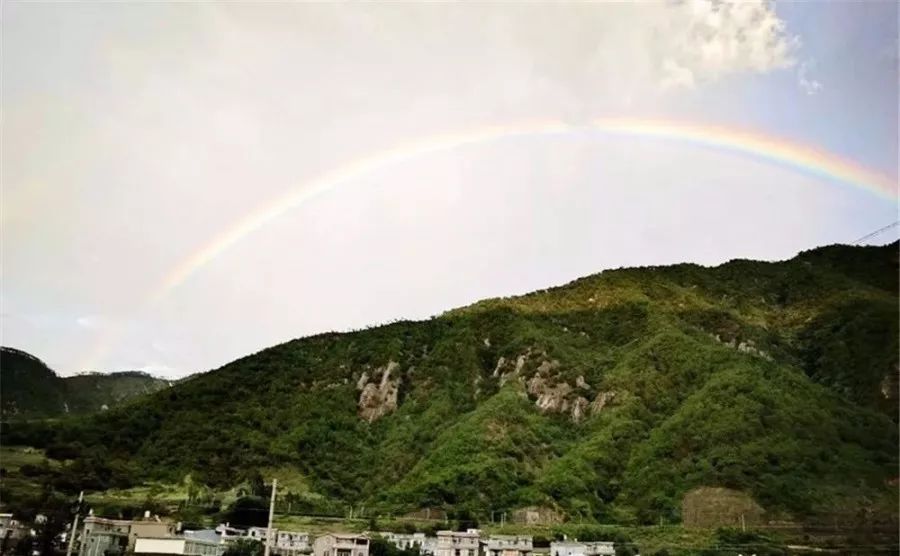 五彩凉山彝族自治州,凉山美丽乡村