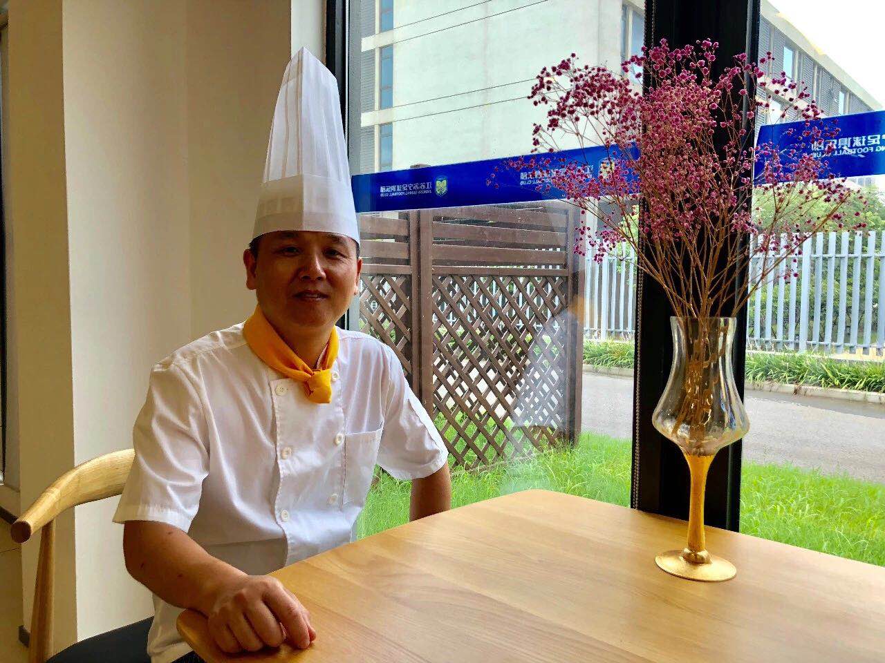 小苏君大揭秘！看看苏宁球员餐厅不为人知的故事~