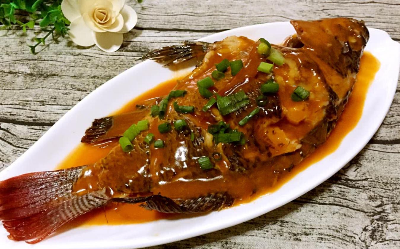 爱吃鱼的一定要收藏,教几种罗非鱼美味的做法,简单易学,好吃极了