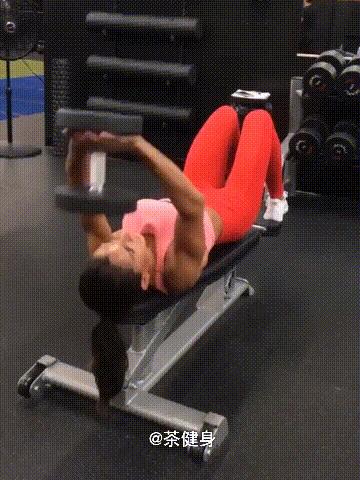 暴汗燃脂瘦上身,40分钟燃脂瘦身训练暴汗背面