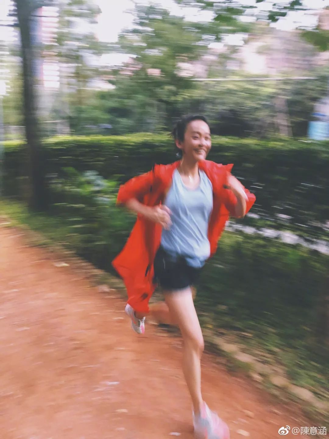 陈意涵怀孕5个月,半小时跑完5公里!网友直呼心太大!医生这样说……