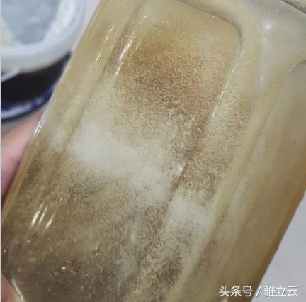 取野蜂蜜十年经验的我深究野蜂蜜的固有特征，让你买蜜不发愁