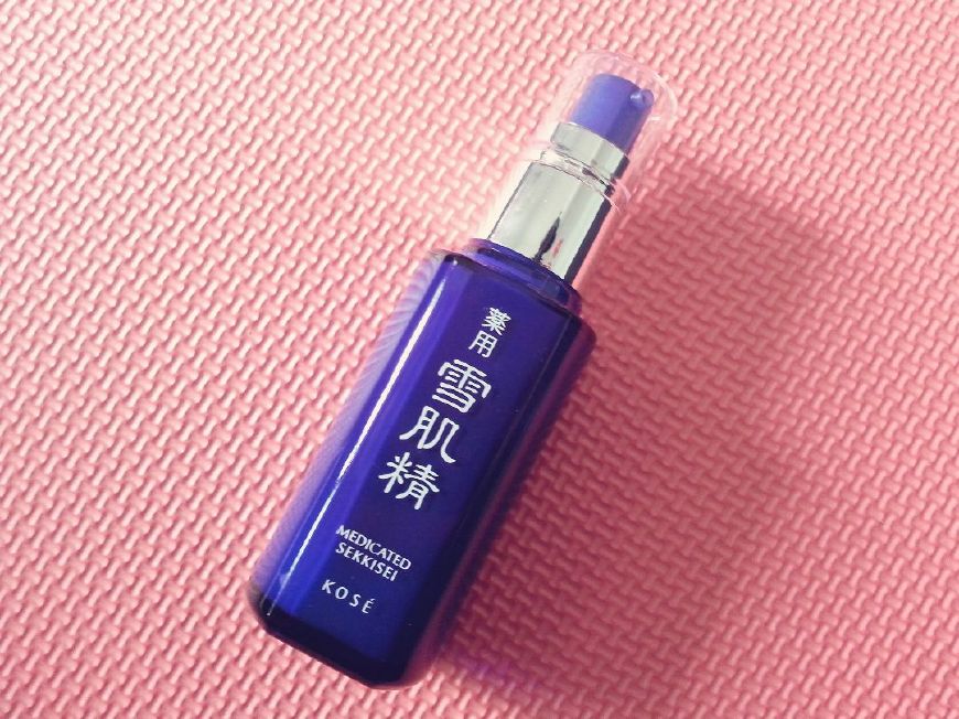 最好的抗皱美白精华液排名第一,公认保湿效果很好的4款精华液