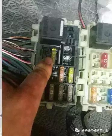 福特蒙迪欧致胜无钥匙进入不通讯,福特蒙迪欧致胜未检测到钥匙维修