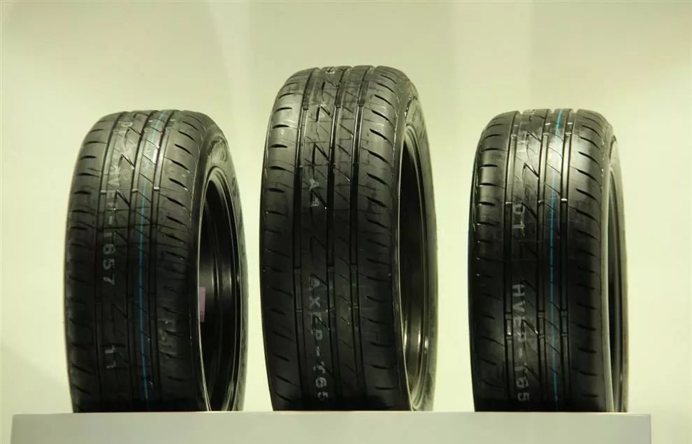 普利司通轮胎绿歌伴对比泰然者,普利司通绿歌伴和泰然者轮胎区别