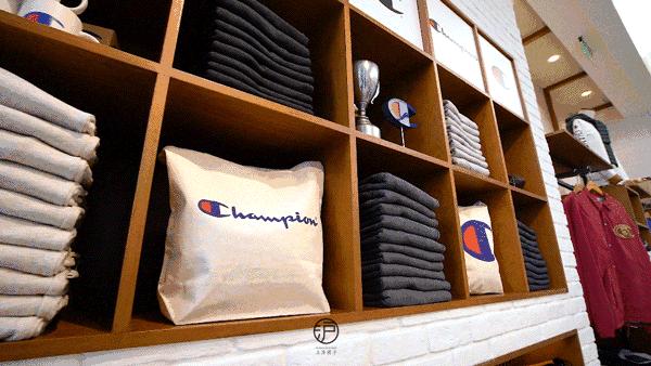潮牌champion上海开店,美国的一款潮牌champion