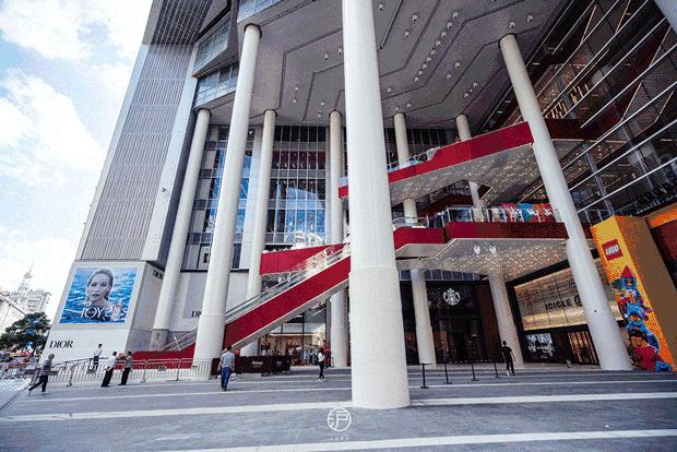 潮牌champion上海开店,美国的一款潮牌champion