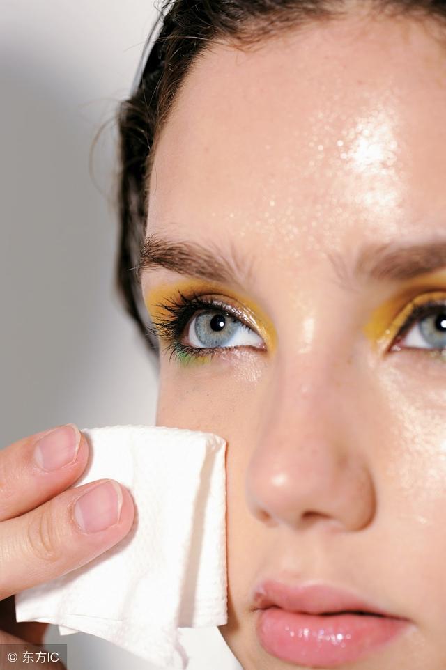 脸上螨虫多毛孔超级大怎么办,脸上螨虫过亿只需一招