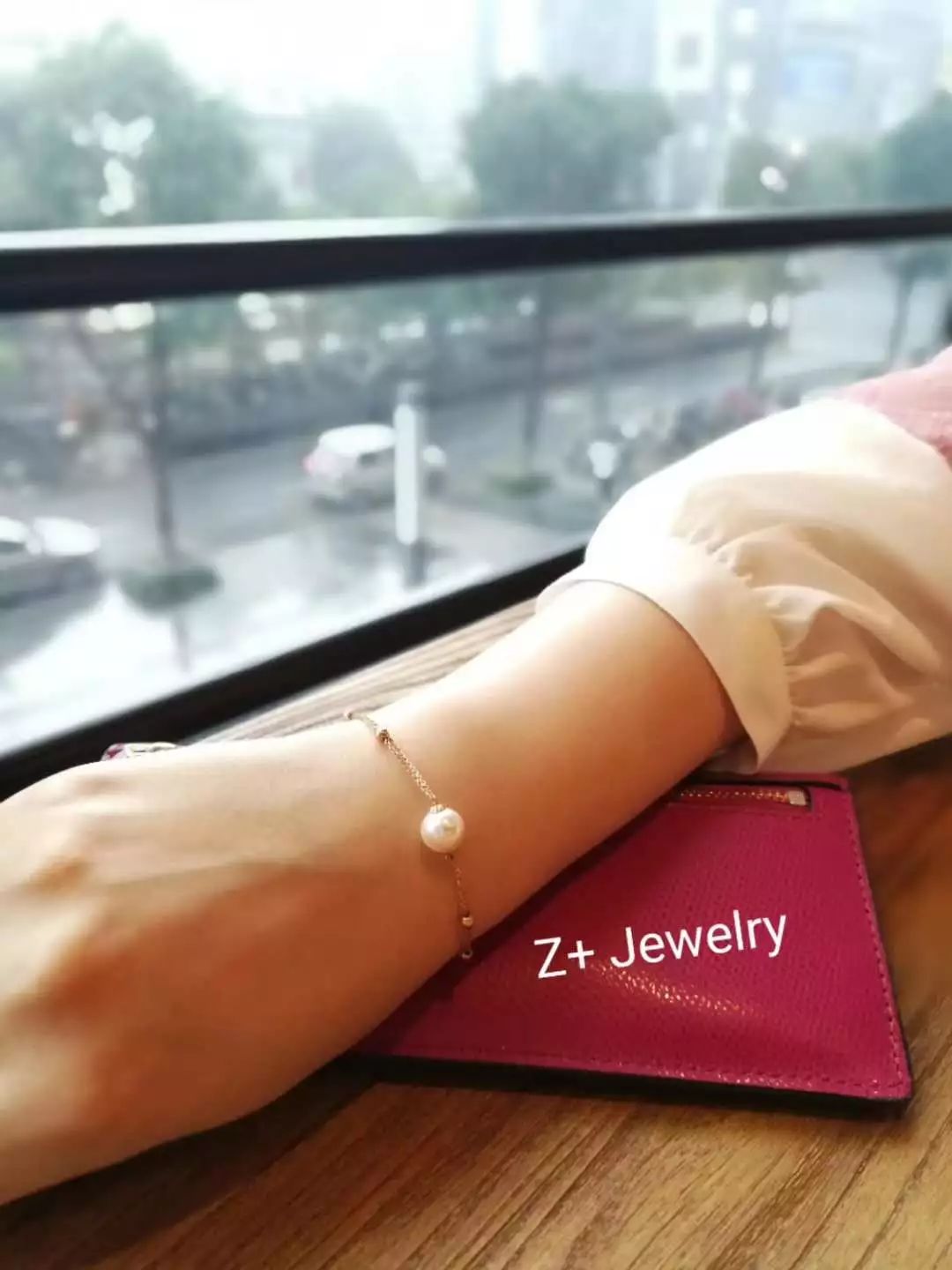 怎样才可以变得和迪丽热巴一样美,如何才能和迪丽热巴一样美