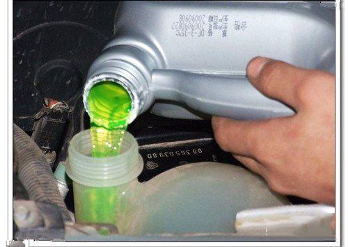 有冷却液但是显示冷却液不足,机动车冷却液不足标志是什么