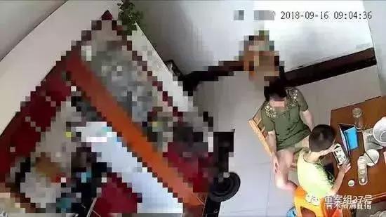 从怀孕到哺乳，女子被直播2年却毫不知情！看看你有没有这个APP……