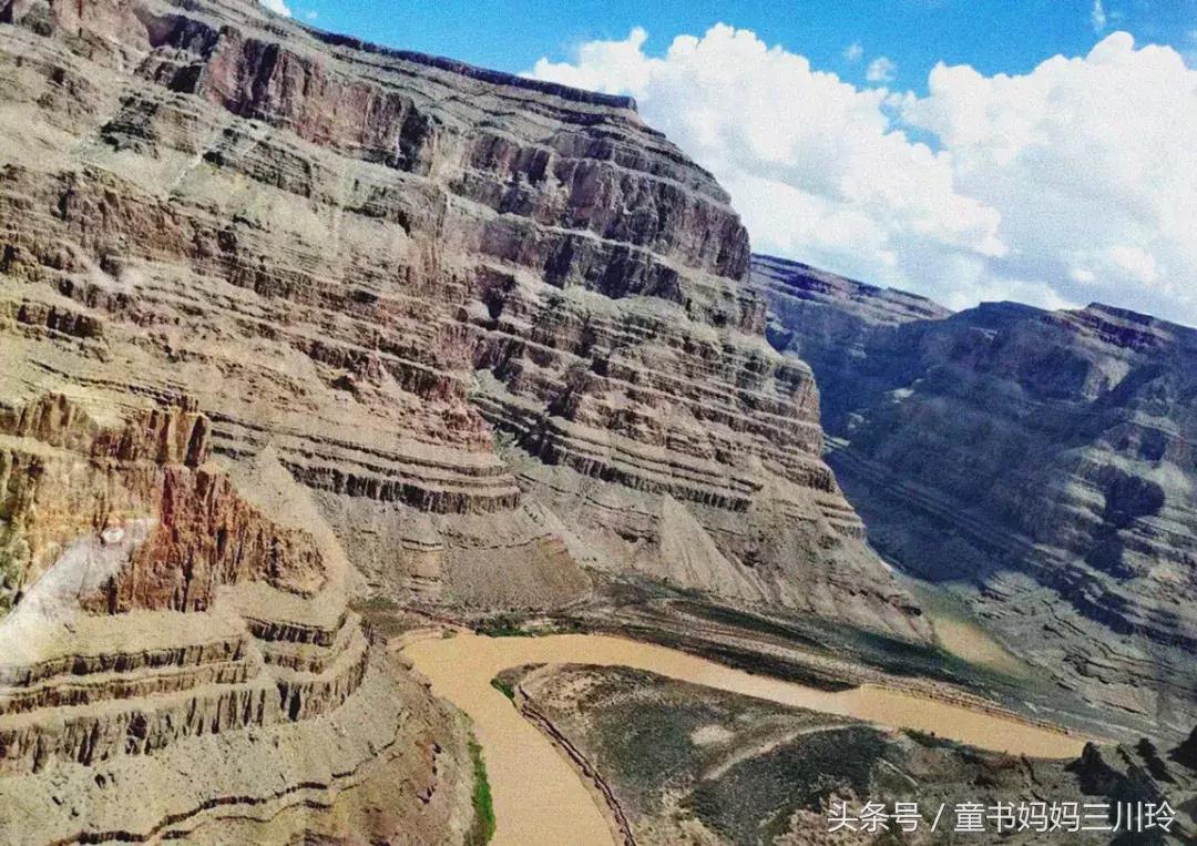 每年带孩子去一个旅游地方的攻略,一年一次带父母出行