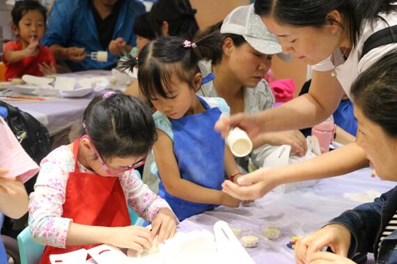 Alavening阿拉的小闹闹携手北京苏宁红孩子欢乐闹中秋