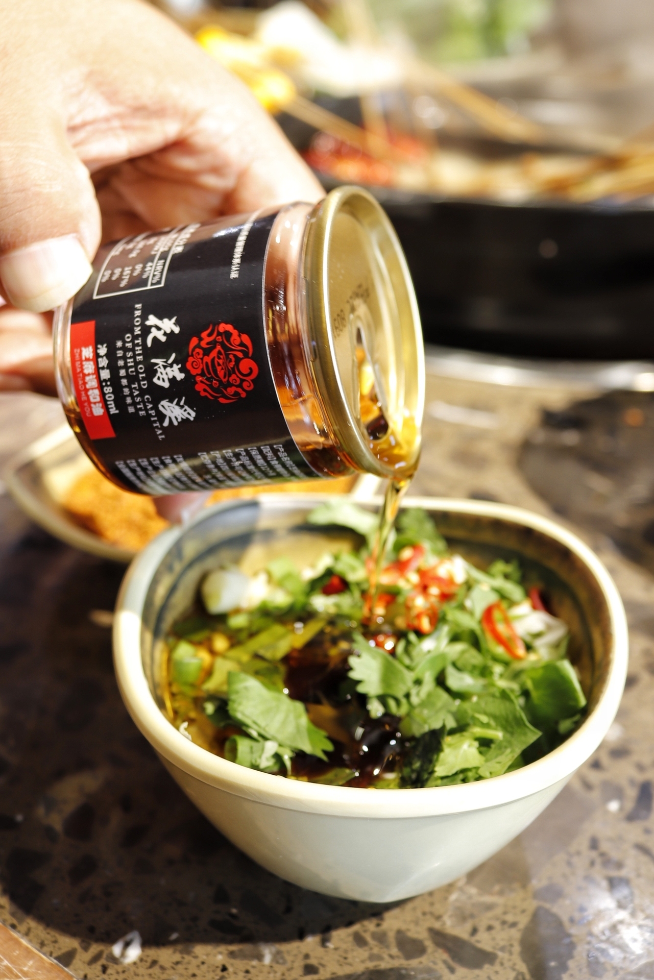 长春万达小郡肝串串香9.9元100串,长春钢管厂五区小郡肝串串香