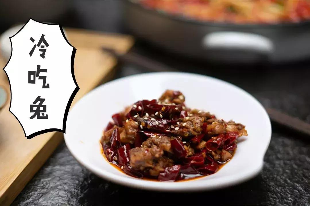 去这家店吃饭还要带西瓜霜？！成都这个“网绿”店暗藏玄机~