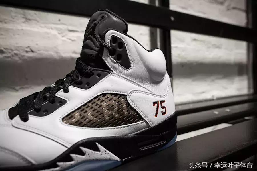 十大最贵球鞋排行,9月球鞋推荐安踏