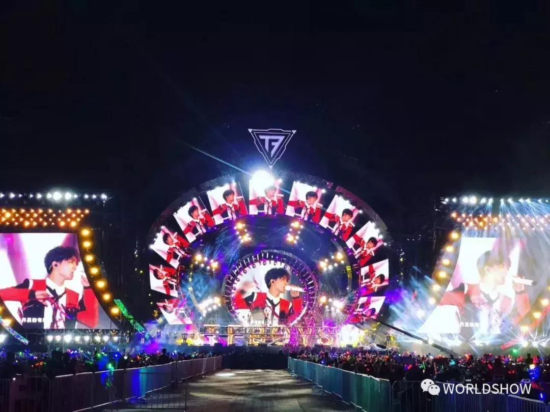 tfboys五周年主持,tfboys5周年演唱会搭建